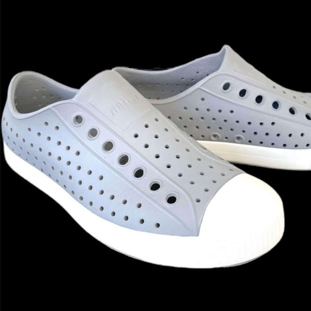 Native Jefferson Adult Unisex Grey Size M7 W9